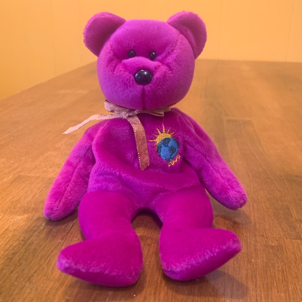 Ty Beanie Baby Millennium Bear 2000 Magenta Plush Bear Globe Embroidery